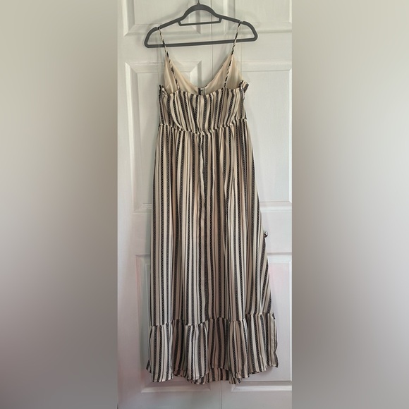 Black & Ivory striped lightweight long dress with adjustable spaghetti straps. - Picture 2 of 5
